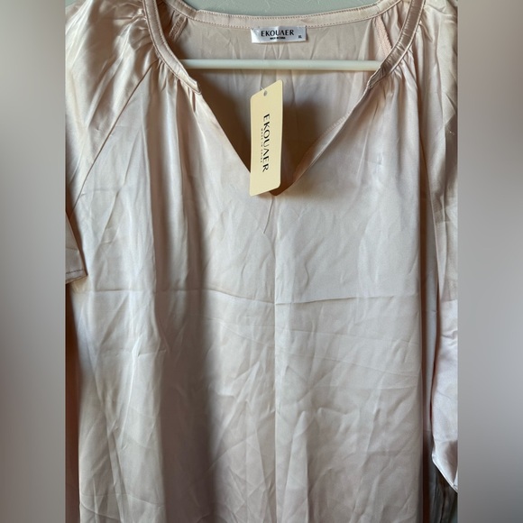 NWT Woman’s Satin Night Gown - Picture 2 of 4